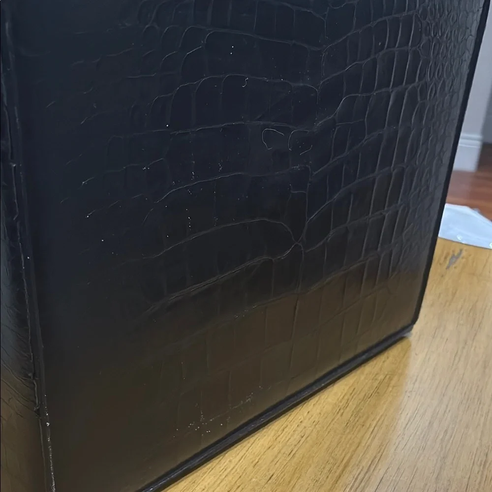 LUXURY Fred’s of Paris (Jeweler) Black Crocodile-Embossed Leather Briefcase.